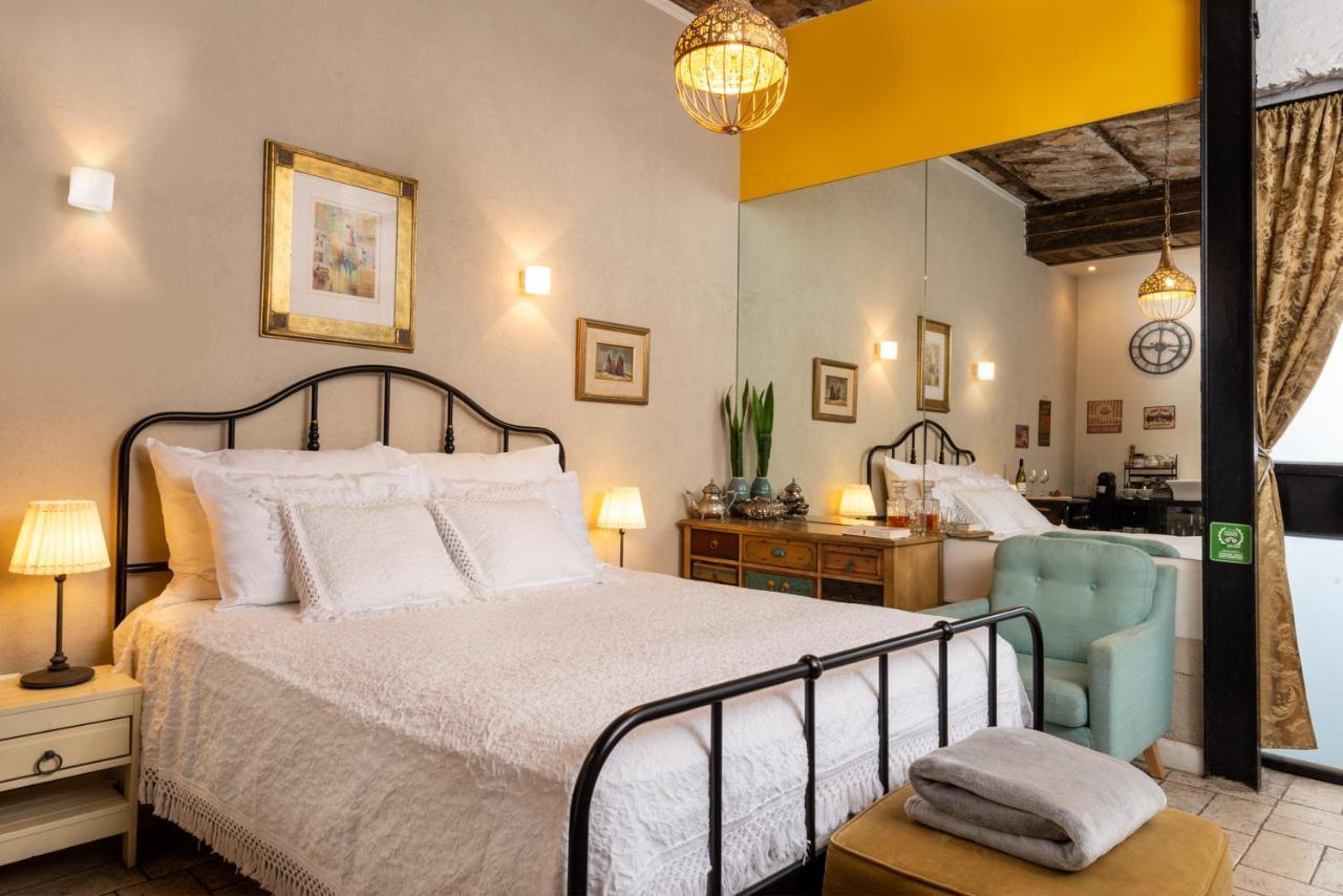 Trieste Neve Tzedek Boutique Suites Tel Aviv Exterior photo